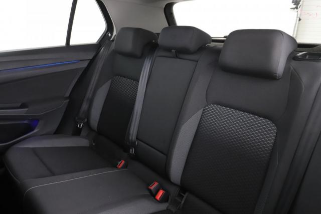 Volkswagen Golf image 8