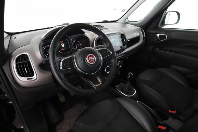 Fiat 500l image 1