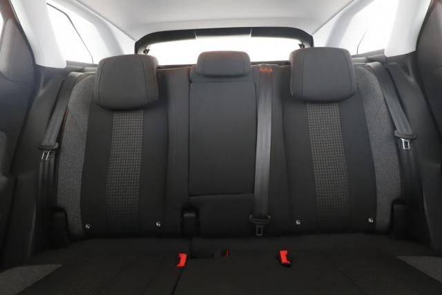 Peugeot 3008 image 3