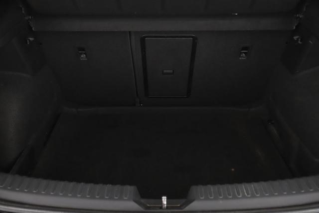 Seat Leon image 3