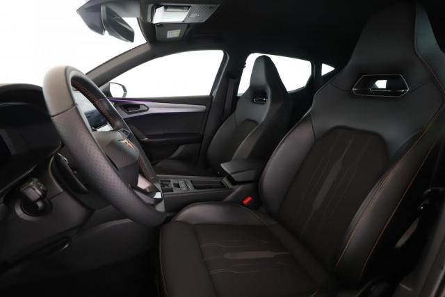 Cupra Leon image 7