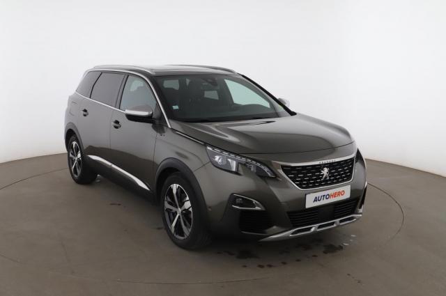 Peugeot 5008 image 4