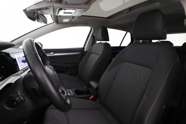 Volkswagen Golf image 4