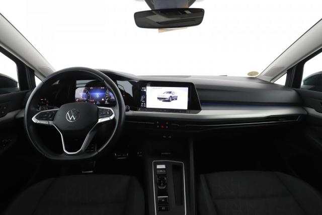 Volkswagen Golf image 8