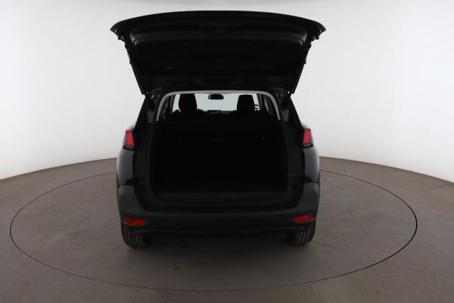 Peugeot 5008 image 9