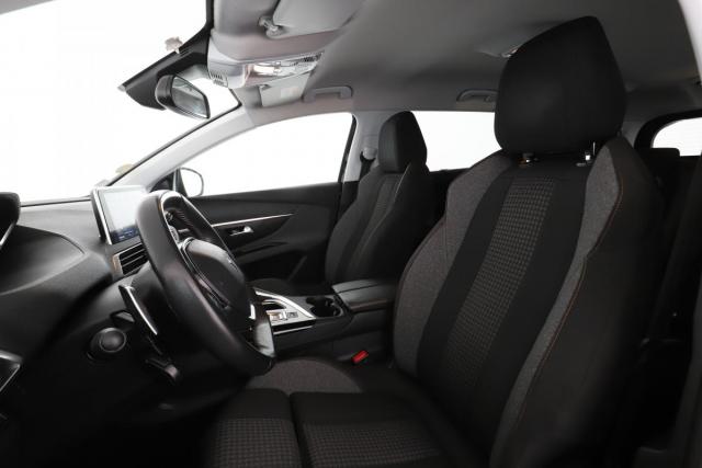 Peugeot 5008 image 3