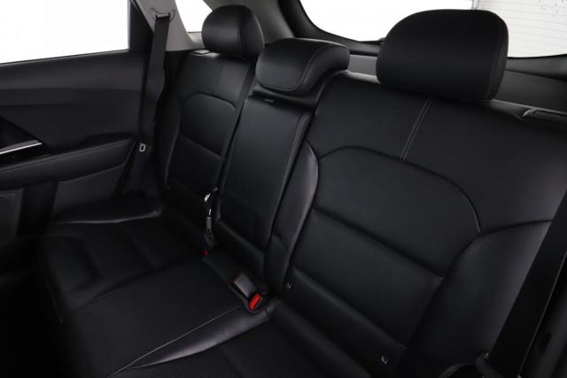 Kia Niro image 5