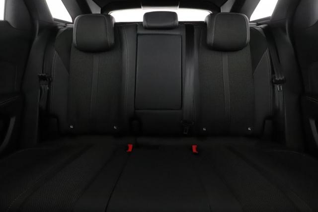 Peugeot 3008 image 3