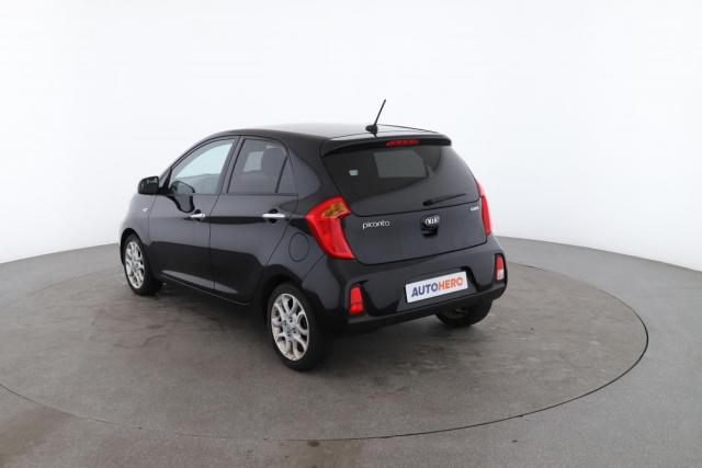 Kia Picanto image 6