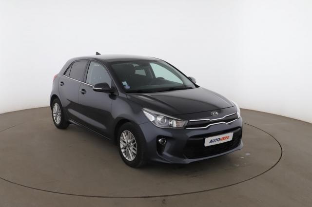 Kia Rio image 6