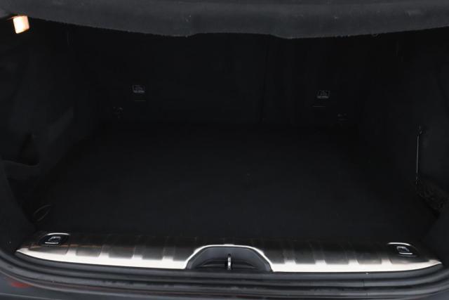 Peugeot 2008 image 1