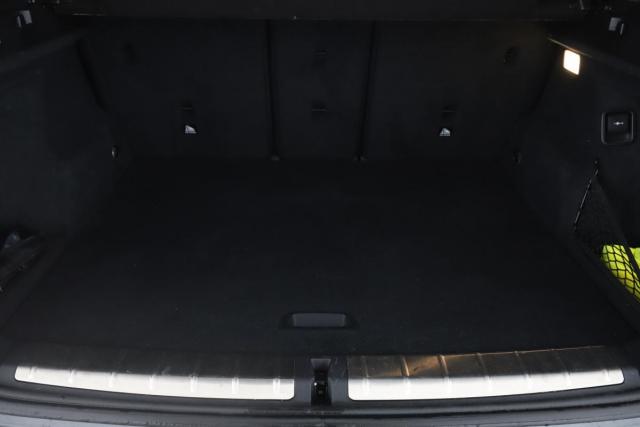 Bmw X1 image 8