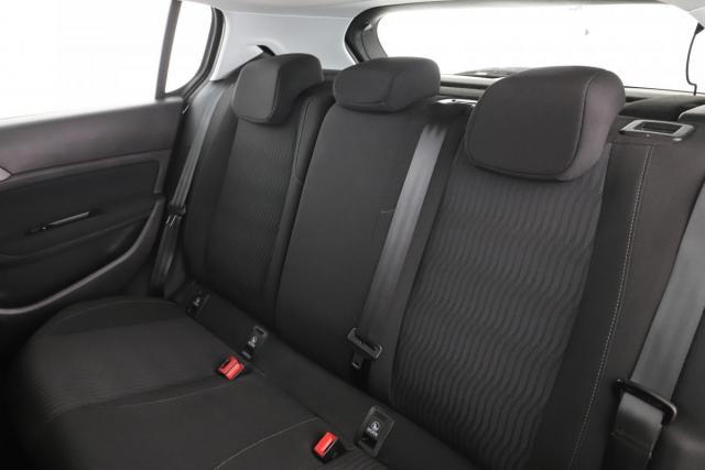Peugeot 308 image 7