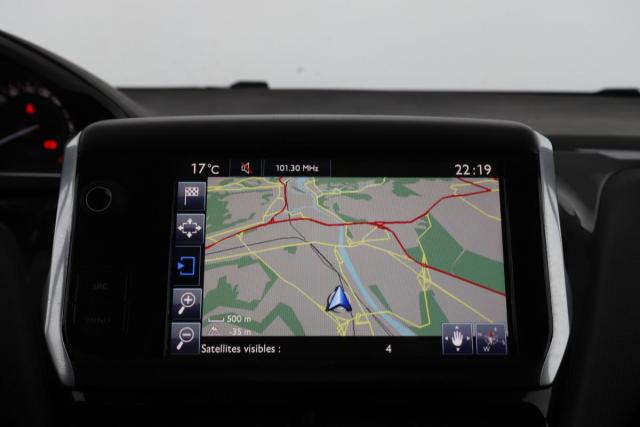 Peugeot 2008 image 5