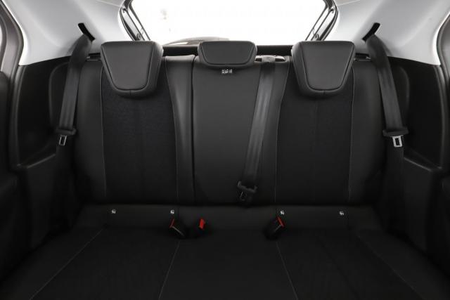 Opel Corsa image 7