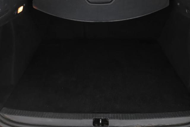Renault Clio Estate image 1