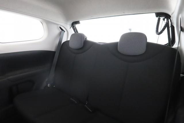 Peugeot 108 image 7
