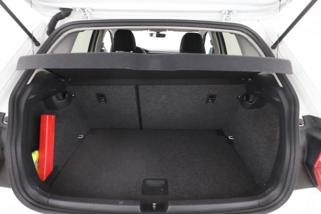 Volkswagen Polo image 6
