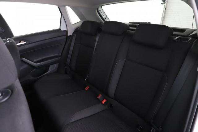 Volkswagen Polo image 8