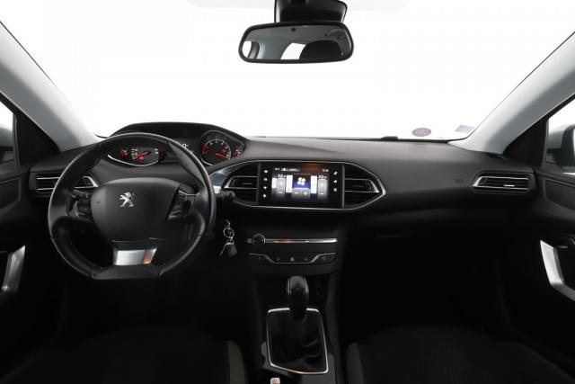 Peugeot 308 image 2
