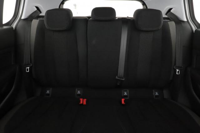 Peugeot 308 image 1