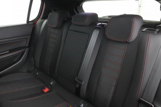 Peugeot 308 image 5