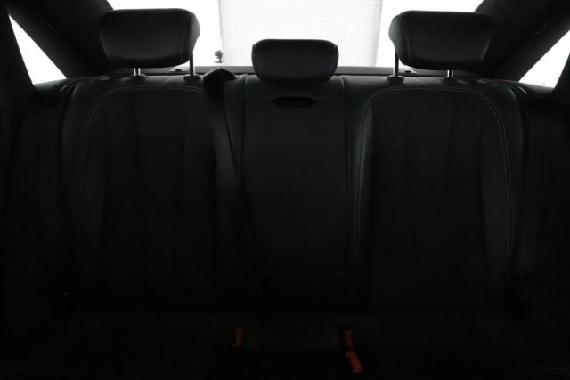 Audi A4 image 4