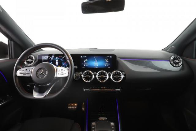 Mercedes Benz Gla image 4