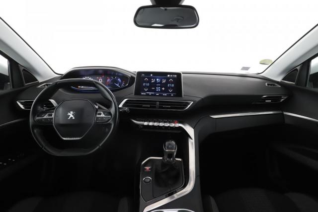 Peugeot 5008 image 3
