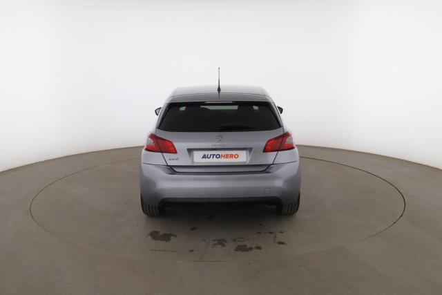 Peugeot 308 image 7