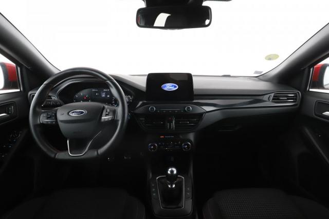 Ford Focus image 6