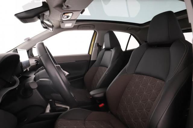Toyota Yaris Cross image 9