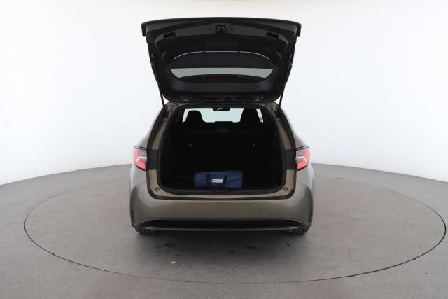 Suzuki Swace image 4