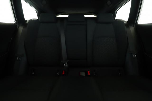 Suzuki Swace image 5