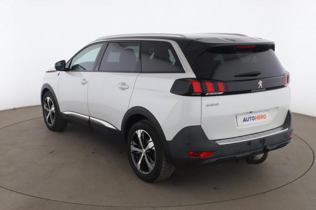 Peugeot 5008 image 8