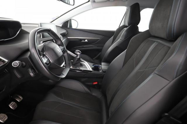 Peugeot 5008 image 6