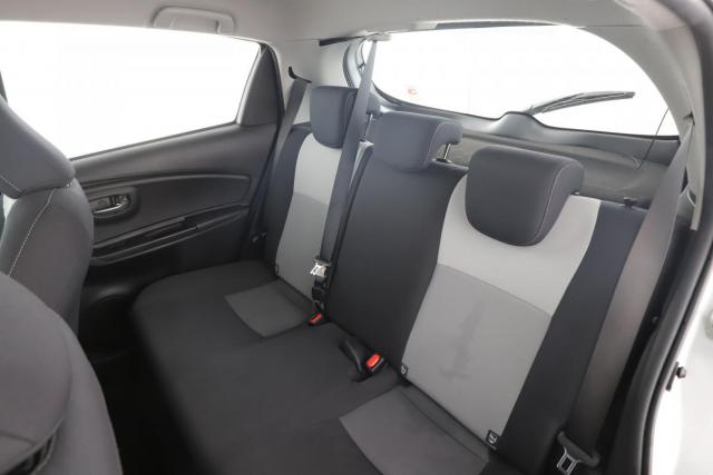 Toyota Yaris image 9