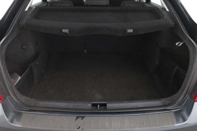 Skoda Octavia image 2