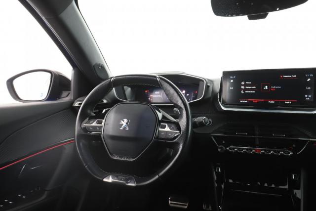 Peugeot 2008 image 3