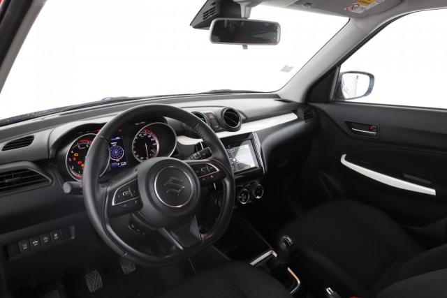 Suzuki Swift image 8