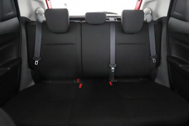 Suzuki Swift image 6