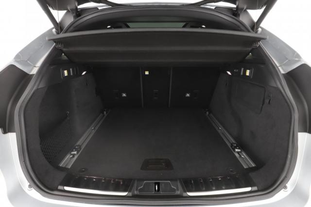 Jaguar F-Pace image 3