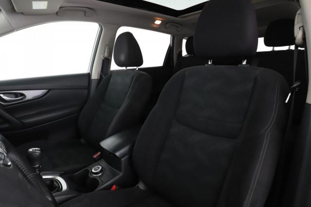 Nissan X-Trail image 8
