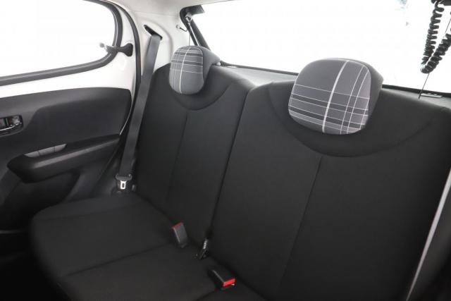 Peugeot 108 image 7