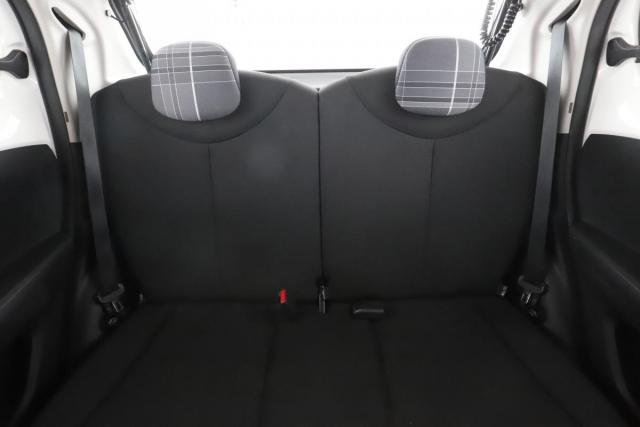 Peugeot 108 image 8