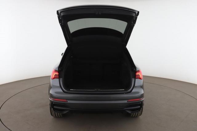 Audi Q3 image 1