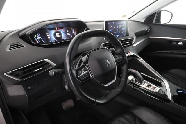 Peugeot 3008 image 1