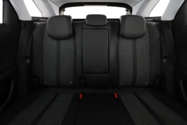 Peugeot 3008 image 8