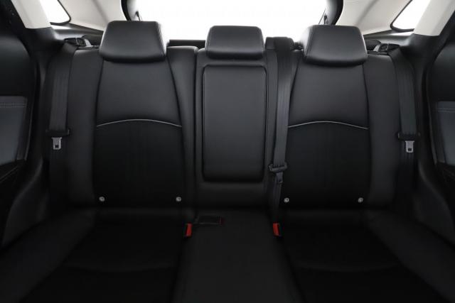 Mazda Cx-3 image 8