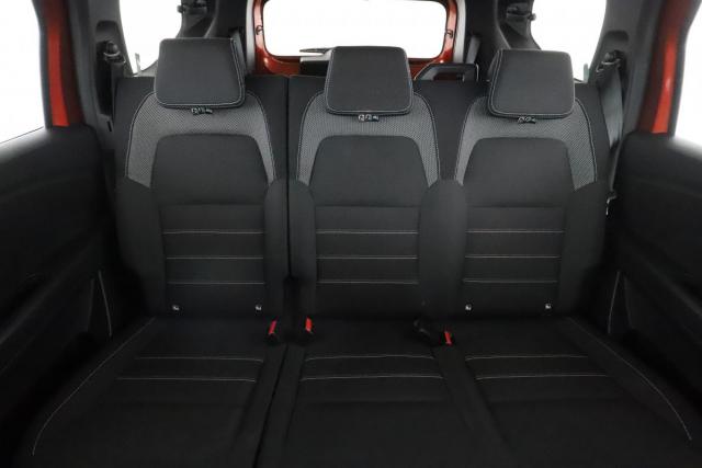 Dacia Jogger image 1
